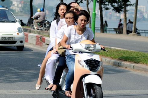 Nguyên nhân gây tai nạn giao thông hiện nay là gì?